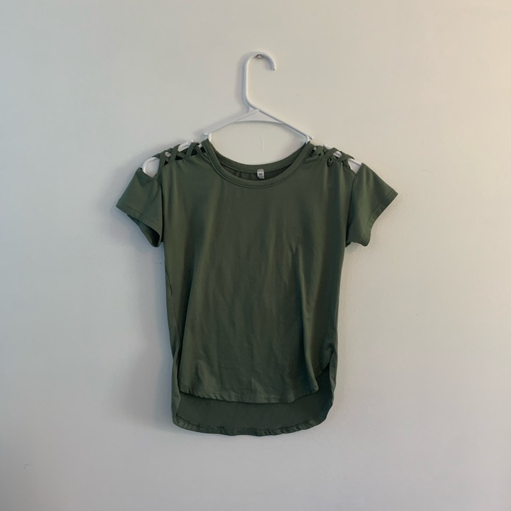 Cute green top size 10